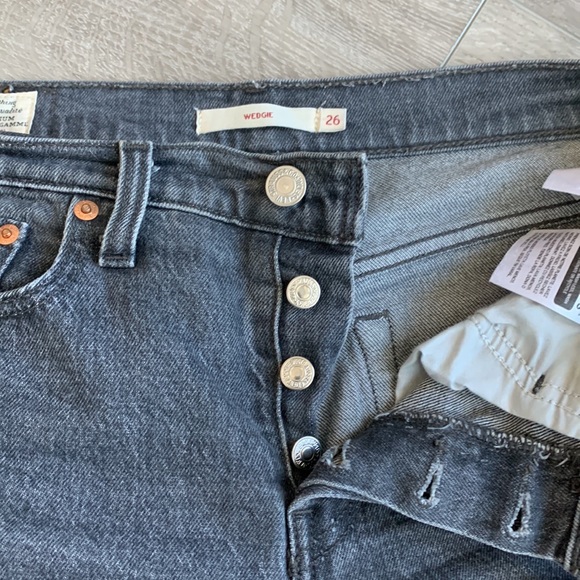 Levi’s Wedgie Jeans - Grey - Picture 2 of 4